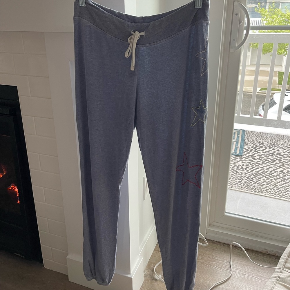 Sundry Sweatpants (slight tear shown in picture)